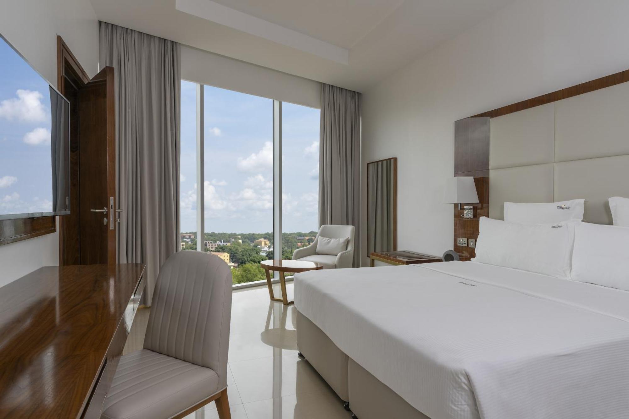 Pyramid Continental Hotel Djouba Chambre photo